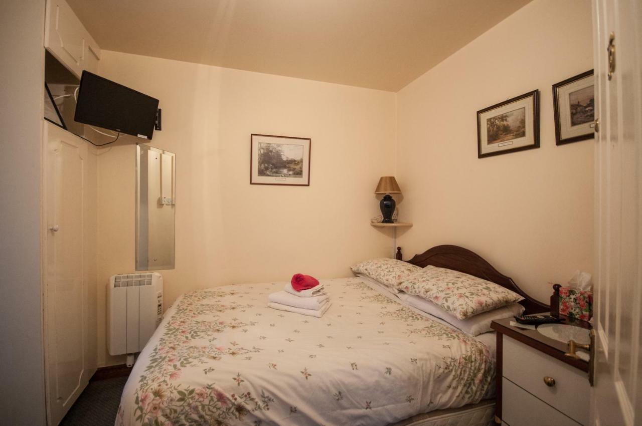 Asgard Guest House غالواي المظهر الخارجي الصورة