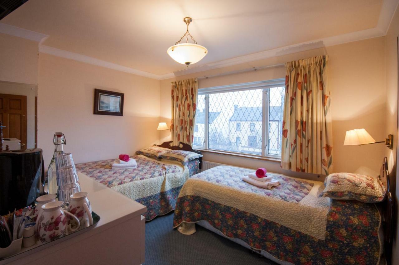 Asgard Guest House غالواي المظهر الخارجي الصورة